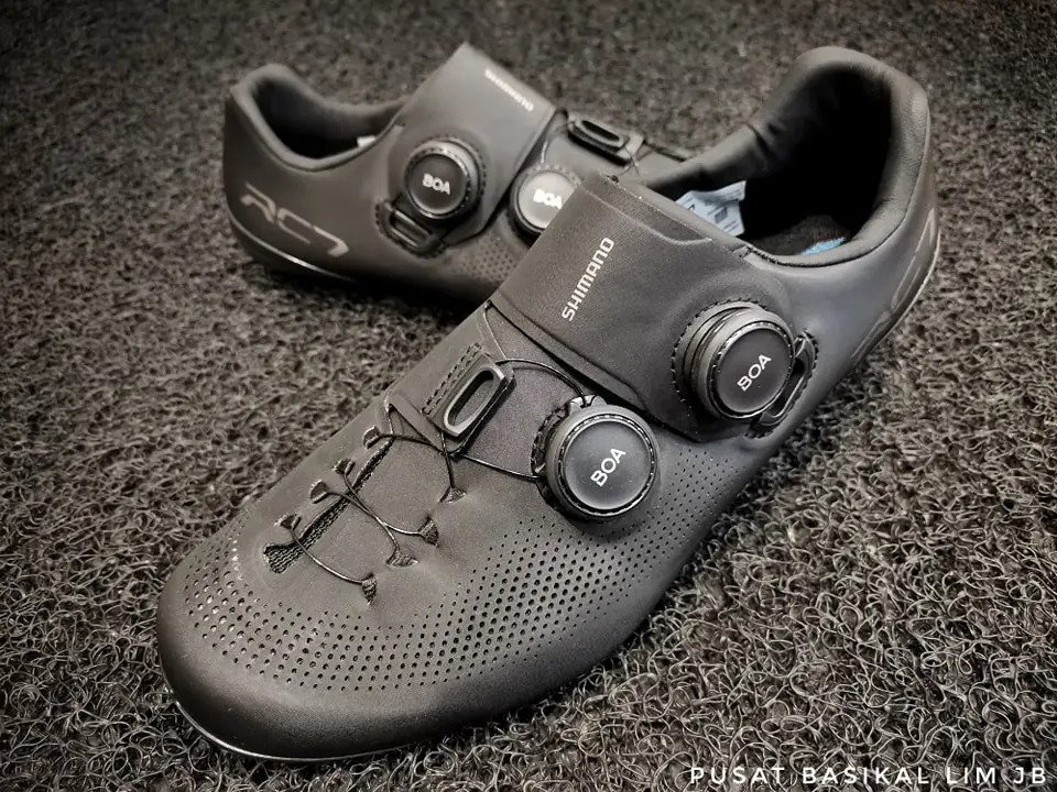 Shimano RC703 Road Shoe