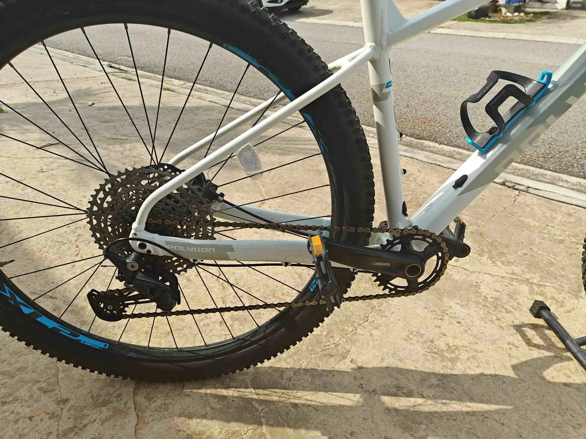 Polygon Xtrada 7