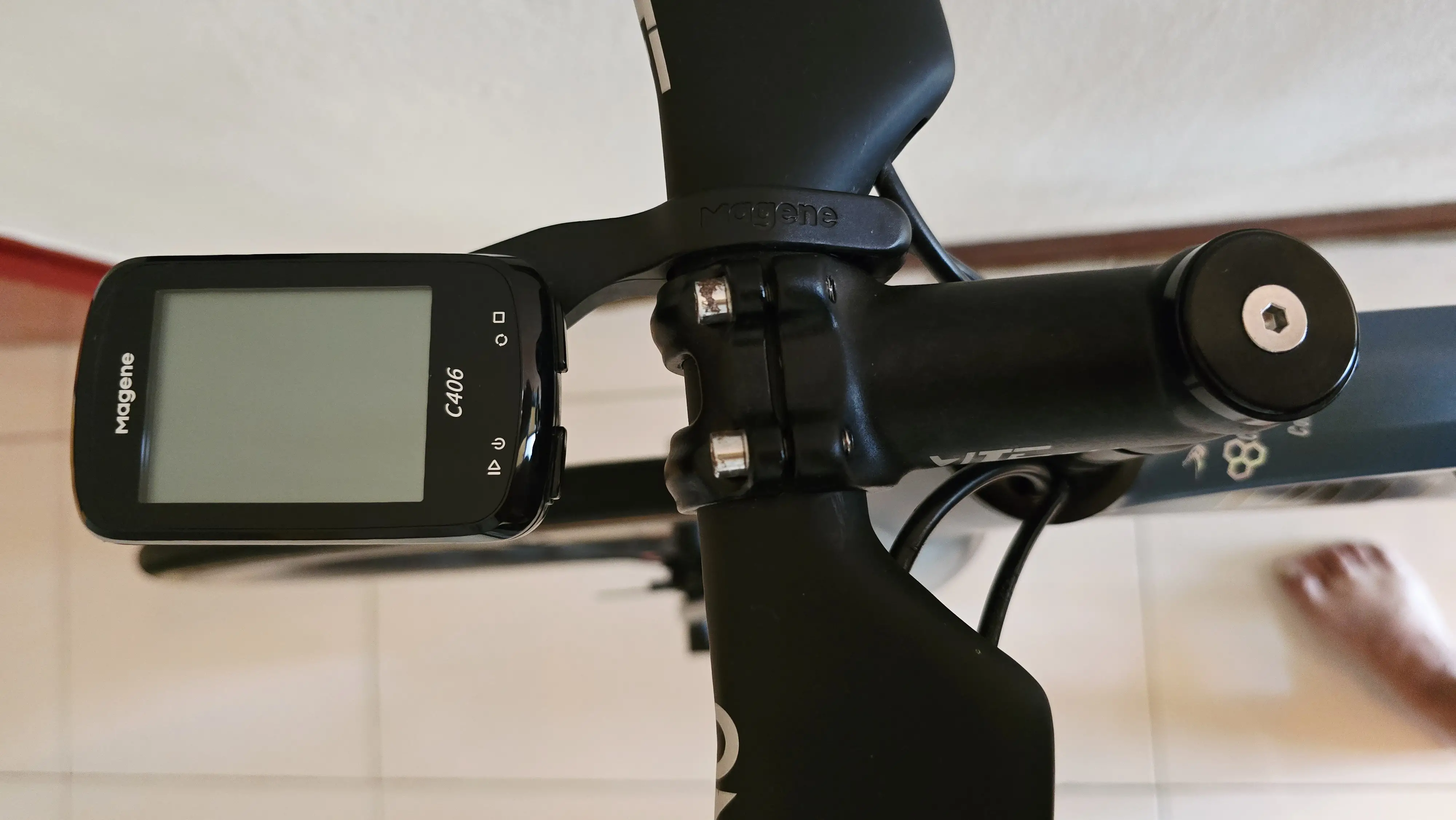 Vallen Carbon Road Bike size 44