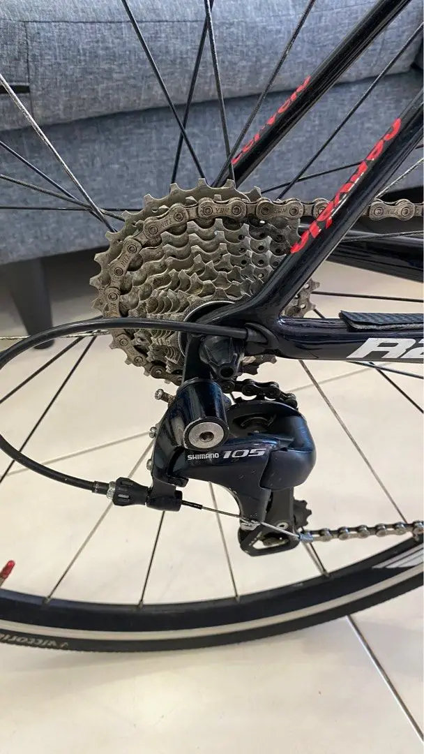 Cervelo R2 Carbon Road bike Shimano 105 - Beautiful frame