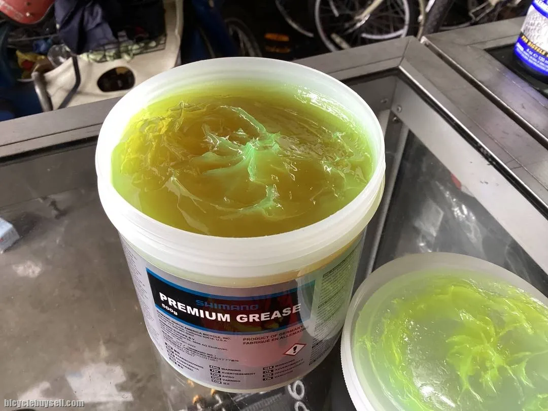 Shimano Premier Grease Dura-Ace Grade 500g (free pos w.m)