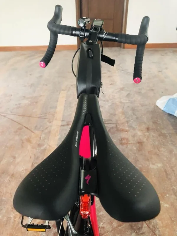Specialized Amira Women's CARBON Road Bike Size 48 — photo 2