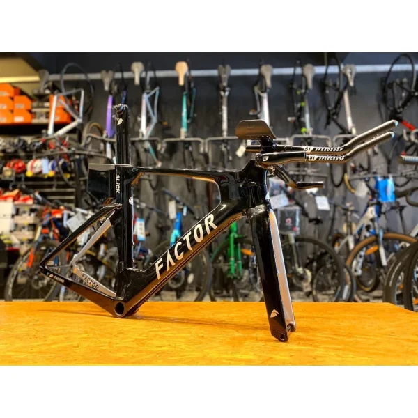Factor Slick Time Trial Bike Good condition and well maintained — photo 2