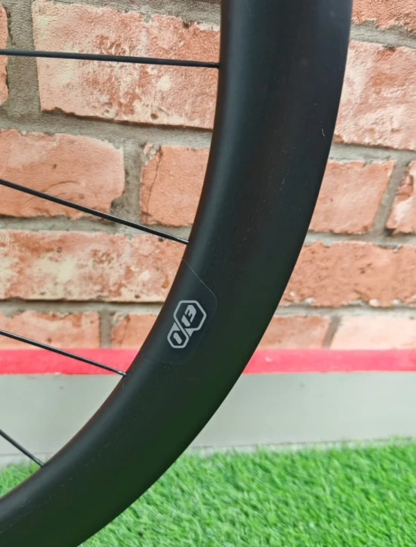 Rotor C45 Carbon SL Disc Wheelset (Clincher; Shimano)  Brand New !!! — photo 3