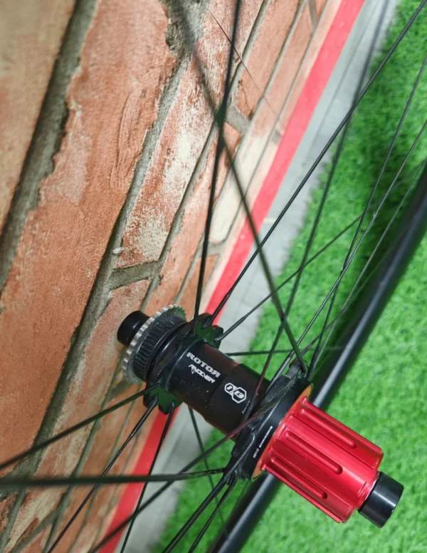 Rotor C45 Carbon SL Disc Wheelset (Clincher; Shimano)  Brand New !!! — photo 8