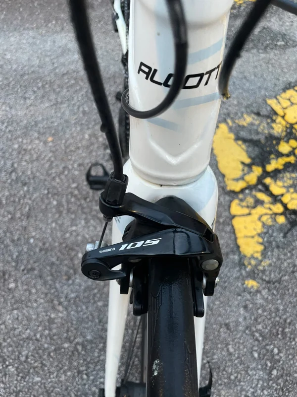 ALCOTT ASCARI ROAD BIKE SHIMANO 105 — photo 6