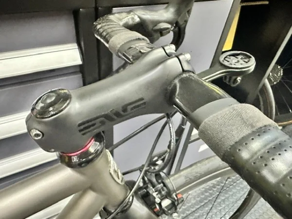 Moots Vamoots RSL Titanium Bike — photo 5