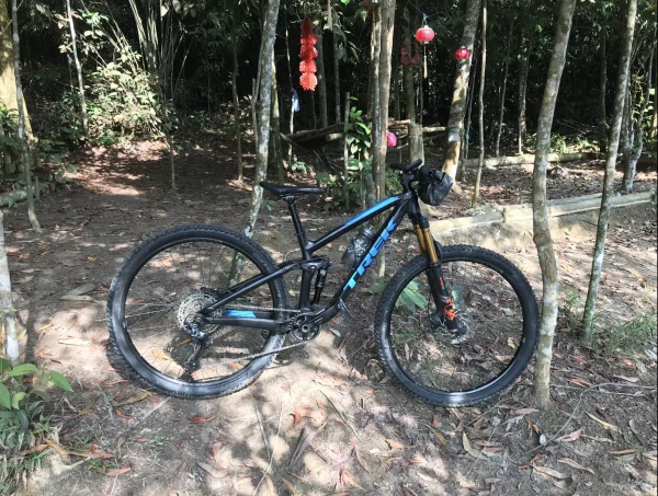 Trek Fuel EX7 — Used Trek Mountain Bikes (complete) for sale in Kuala Lumpur, Malaysia
