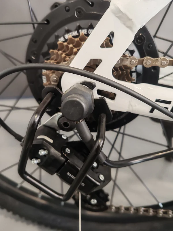 Hoverfly ourea ev bicycle (mountain) — photo 3
