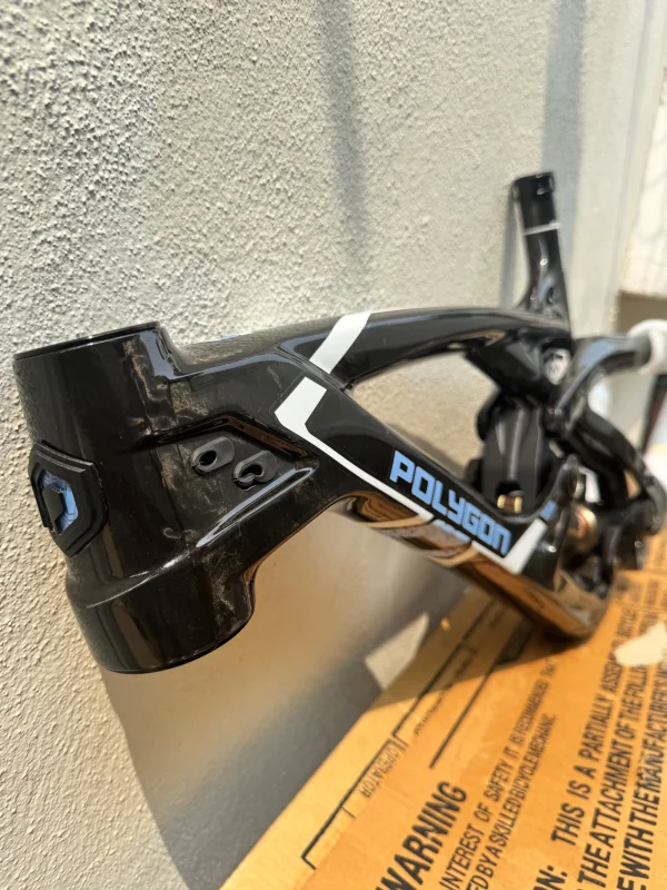 Polygon Collosus N9 (M) 27.5" Carbon with Fox Float X — photo 2