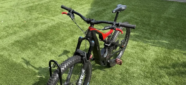 Specialized ebike EMTB Levo 29" — photo 3