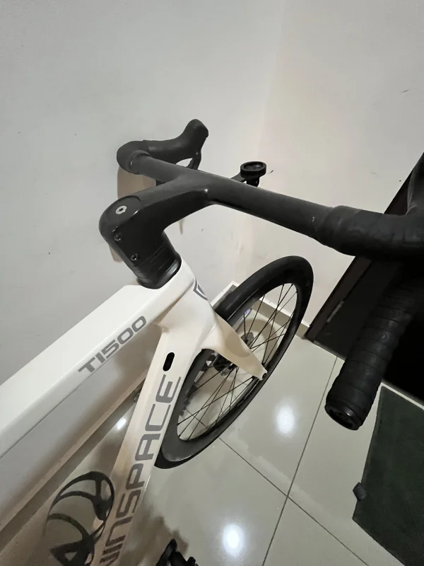 WINSPACE T1500 – SIZE L | DI2 | 50MM CARBON WHEELS | READY TO RIDE — photo 3