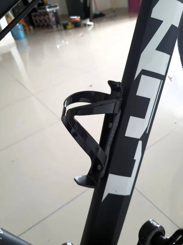 LUNA Mountain Bike Bicycle with Disc Brakes — photo 3
