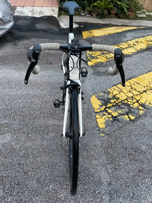 ALCOTT ASCARI ROAD BIKE SHIMANO 105 — photo 2