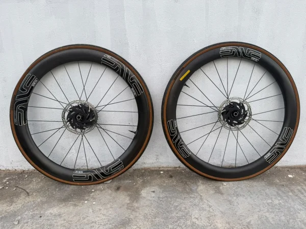 Enve Ses 4.5 Air Disc + Chris King Hub - (Like New !!!) — Used ENVE Wheelsets for sale in Kuala Lumpur, Malaysia