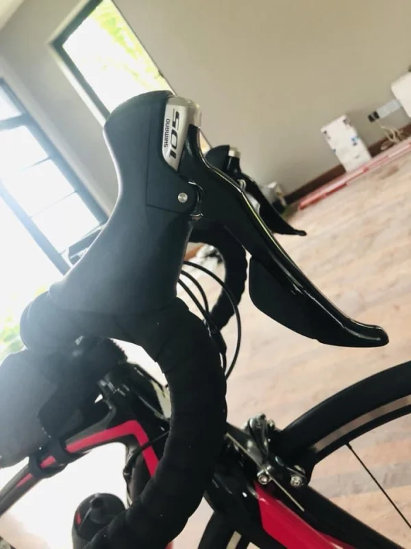 Specialized Amira Women's CARBON Road Bike Size 48 — photo 3