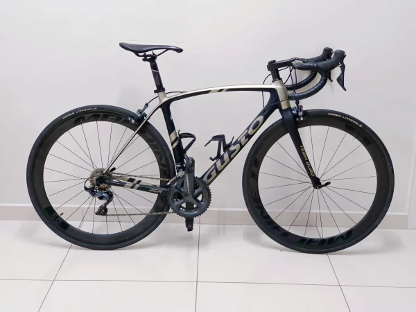 GUSTO RCR Team Duro Carbon | Full Ultegra R8000 | 50mm Carbon Wheel | Size M — Used Gusto Road Bikes (complete) for sale in Selangor, Malaysia