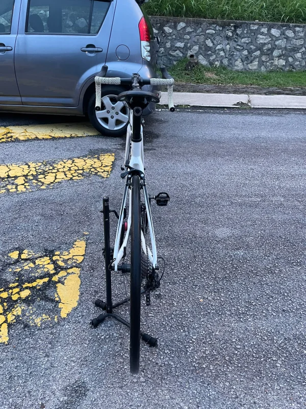 ALCOTT ASCARI ROAD BIKE SHIMANO 105 — photo 3