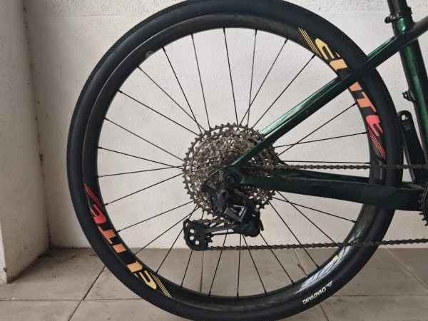 MTB 29er (15.5) XTM8100 + Sid Worldcup+ Elite Carbon Wheels - Like New !! — photo 2