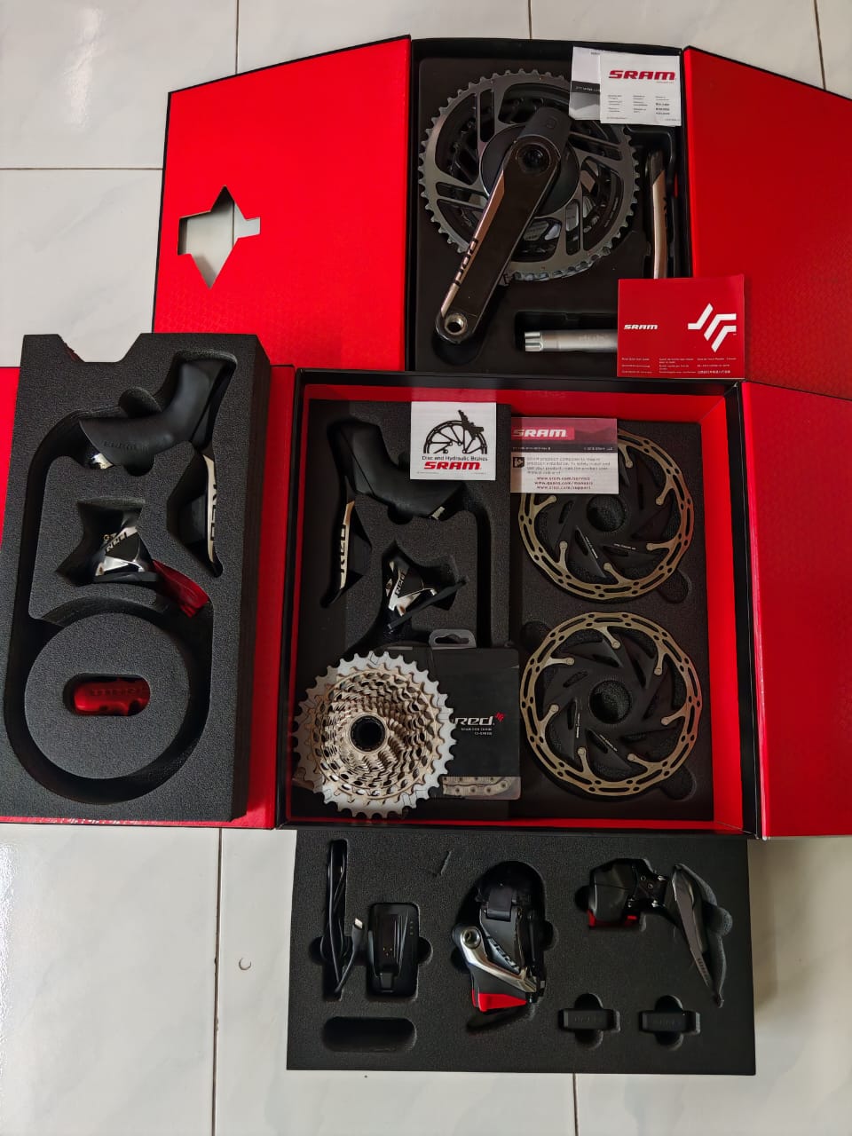Sram RED AXS with Power Meter (Like New !!) — used bicycle for sale in Kuala Lumpur, Malaysia