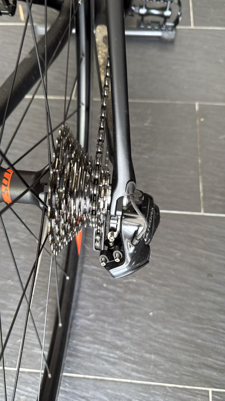 SCOTT road bike.  Priced to sell. — photo 6