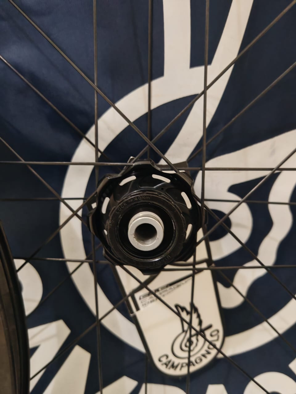 Campagnolo Bora WTO Ultra 45 (Disc) - (Like New !!!) — photo 4