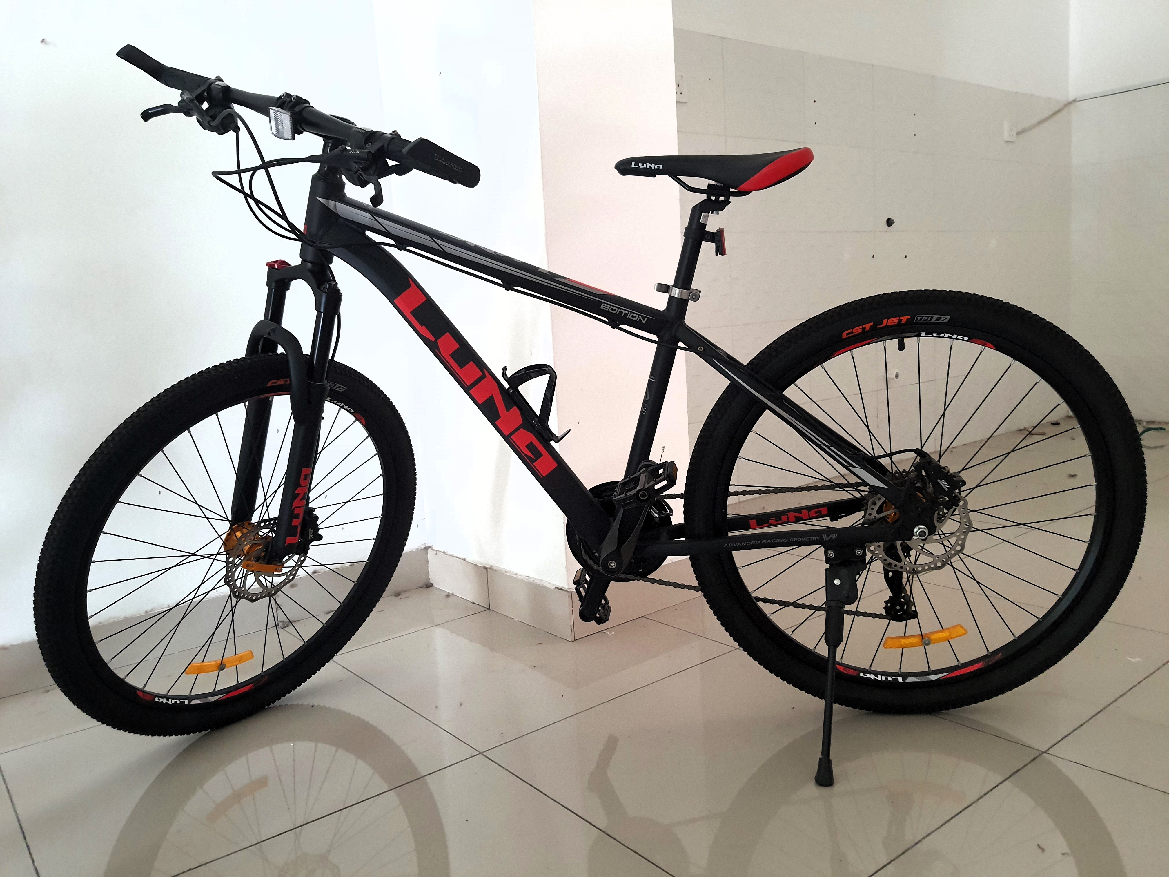 LUNA Mountain Bike Bicycle with Disc Brakes — photo 4