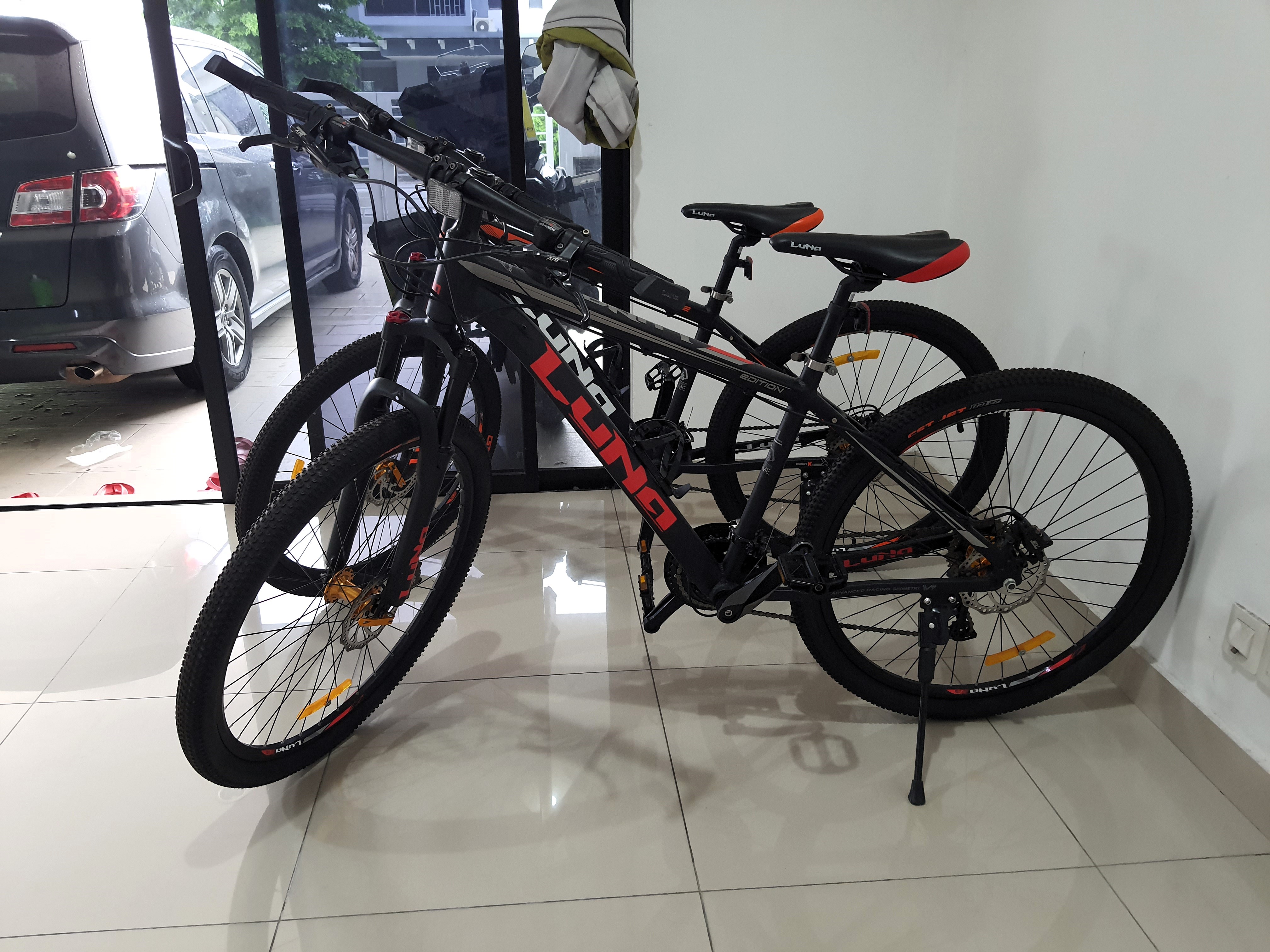 LUNA Mountain Bike Bicycle with Disc Brakes — photo 5
