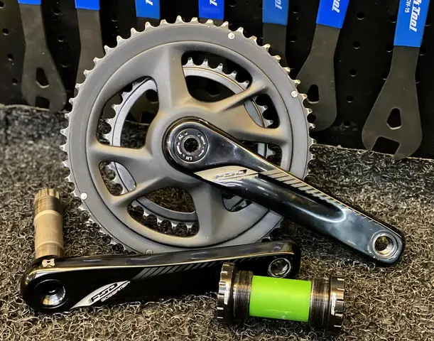 Used FSA Gossamer Crankset with BB for sale!! — used bicycle for sale in Johor, Malaysia