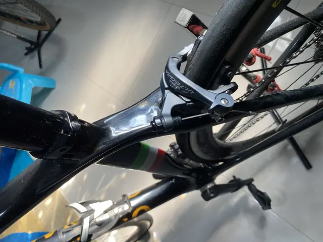 Colnago CLD Team Edition Ultegra (For Ladies) — used bicycle for sale in Perlis, Malaysia
