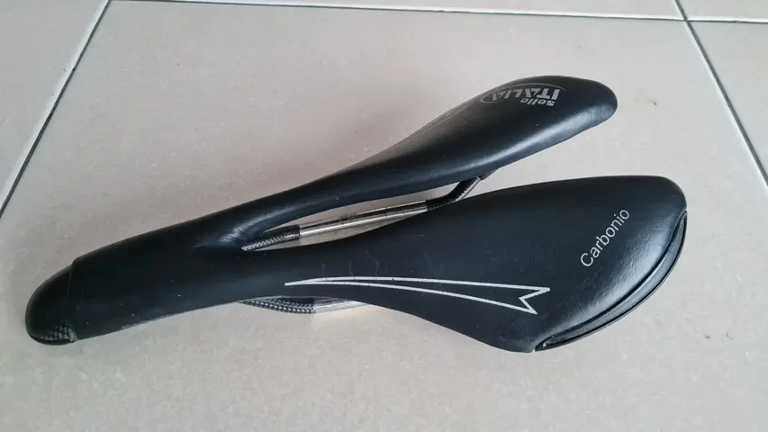 Selle Italia Carbonio — used bicycle for sale in Pulau Pinang, Malaysia