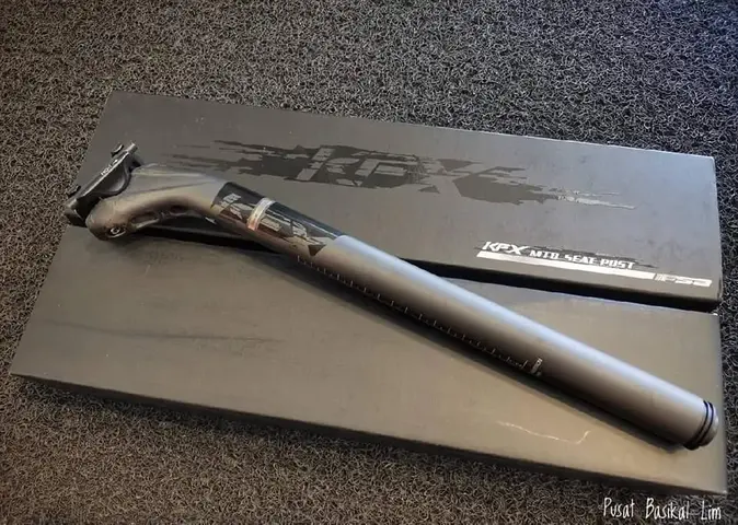 FSA KFX SB25 31.6x400mm UD Carbon Seatpost — brand new bicycle for sale in Johor, Malaysia