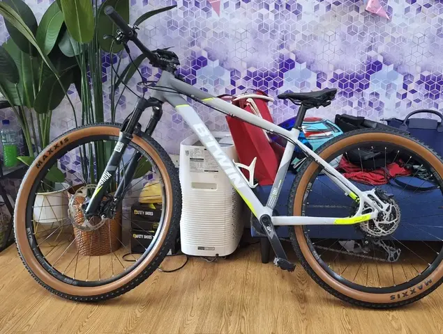 Btwin rockrider 27.5 + upgrade — used bicycle for sale in Selangor, Malaysia