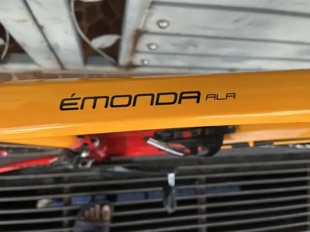 Trek Emonda ALR ( Roadbike) — used bicycle for sale in Perak, Malaysia