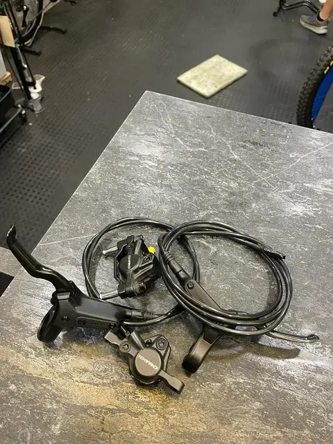 TEKTRO HYDRAULIC BRAKE SET TIP TOP CONDITION ! — used bicycle for sale in Pulau Pinang, Malaysia