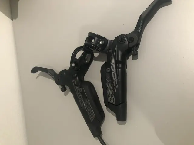 SRAM Code RS Brakes — used bicycle for sale in Kuala Lumpur, Malaysia
