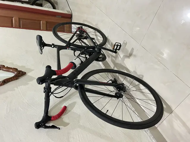 Camp Road Bike with Shimano 105 2x11 — used bicycle for sale in Malaysia
