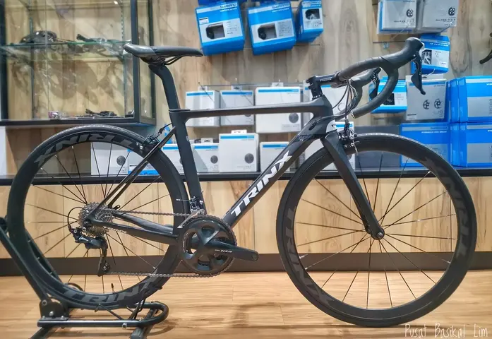 Trinx Rapid 2.0 Carbon Road Bike — brand new bicycle for sale in Johor, Malaysia