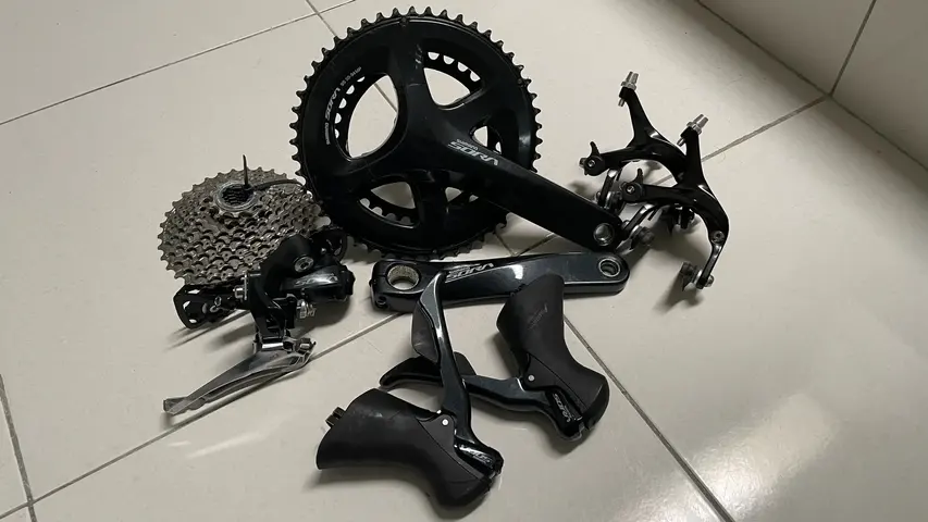 SORA Full Groupset Rim Brake — used bicycle for sale in Malaysia