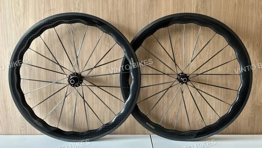 KOMCAS CARBON WHEELSET EVO SERIES - Rim Brake / Disc Brake — brand new bicycle for sale in Selangor, Malaysia