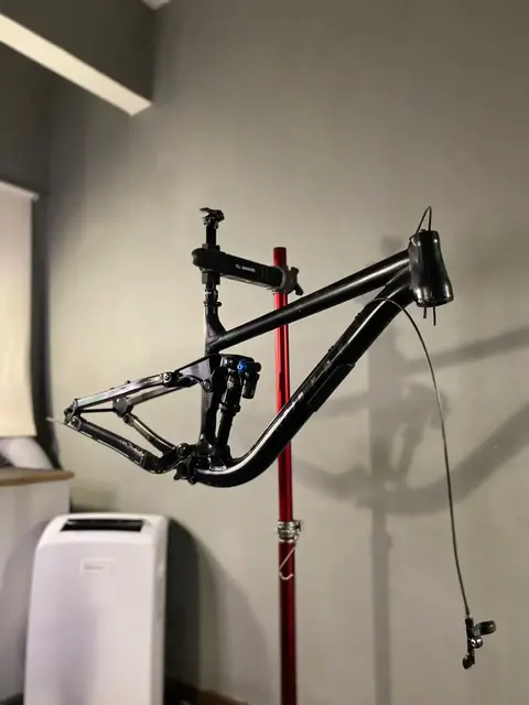 Airdrop Edit V4 frame set — used bicycle for sale in Selangor, Malaysia