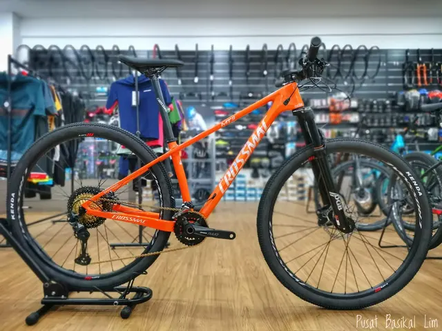 Crossmac MT9 Carbon 29 MTB — brand new bicycle for sale in Johor, Malaysia