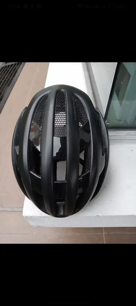 ABUS AIRBREAKER HELMET TIP TOP CONDITION — used bicycle for sale in Malaysia
