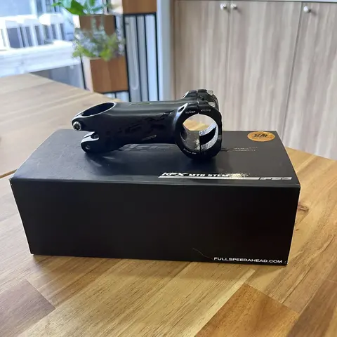 FSA KFX Carbon Stem — used bicycle for sale in Pulau Pinang, Malaysia