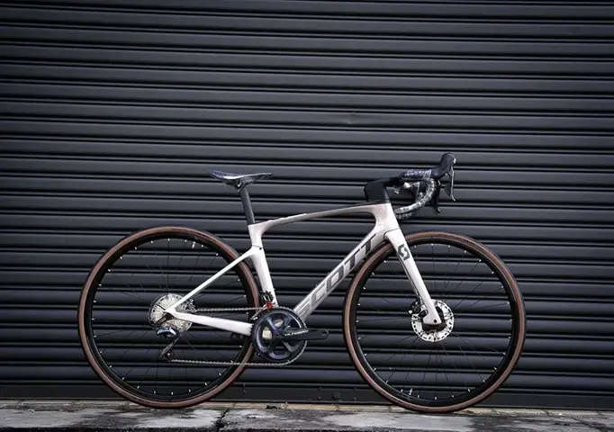 Scott Foil Rc 30 / (XS/49) / TITANIUM BLUSH/BLACK — brand new bicycle for sale in Sarawak, Malaysia