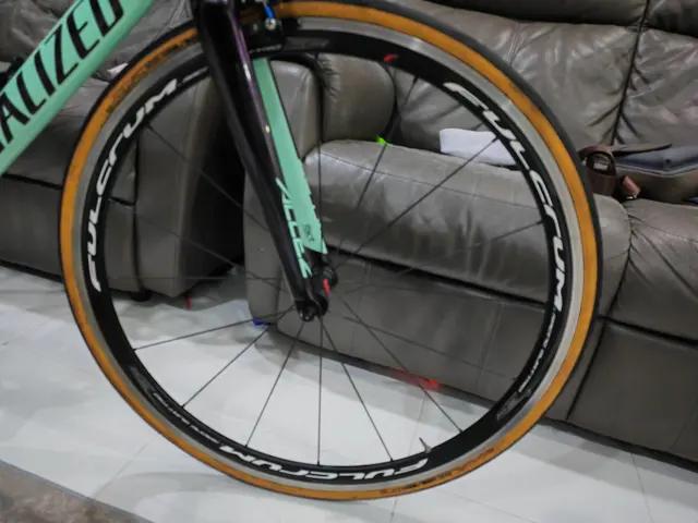 WHEELSET FULCRUM RACING QUATTRO (RIMBRAKE) — used bicycle for sale in Selangor, Malaysia