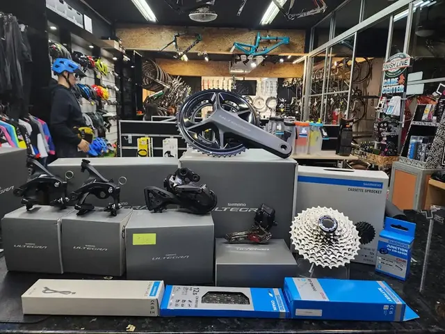 Shimano Ultegra Groupset R8150 Di2 — brand new bicycle for sale in Sarawak, Malaysia