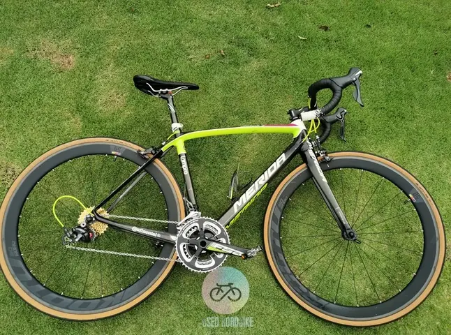 (FREE RC7 Shoe) Roadbike Merida Scultura CF905 Team Lampre Edition full carbon — used bicycle for sale in Malaysia