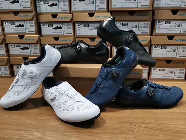 Shimano RC302 Cycling Road Shoe — brand new bicycle for sale in Johor, Malaysia