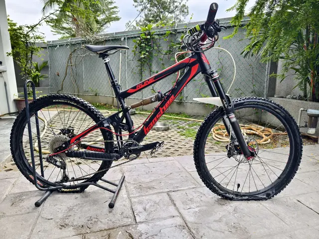 Banshee Rune Bike — used bicycle for sale in Kuala Lumpur, Malaysia